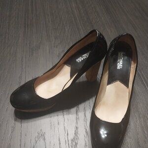 MICHAEL KORS Black Patent Leather Stacked Cork Heel Women’s  size 11